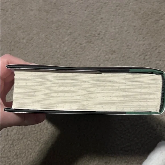 B&N Exclusive ‘Throne of the Fallen’ by Kerri Maniscalco hardcover book - Picture 4 of 6